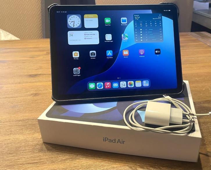 iPad Air 64GB (5e gen), Computers en Software, Apple iPads, Gebruikt, Apple iPad Air, Wi-Fi, 11 inch, 64 GB, Blauw, Ophalen