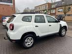 Dacia Duster TCe 90 AIRCO TREKHAAK 68000km, 89 pk, Wit, USB, https://public.car-pass.be/vhr/8104e596-f50c-4db1-bad0-36ed804c2355
