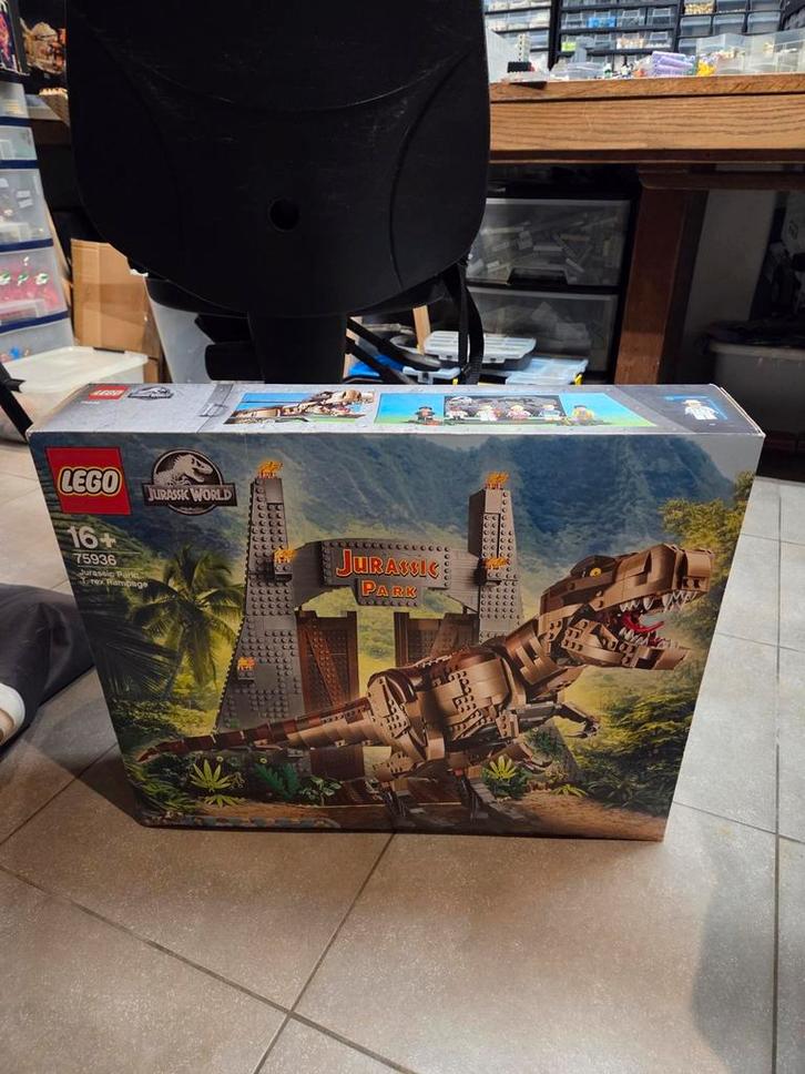 Lego 75936 Jurassic Park: T-Rex Rampage, Kinderen en Baby's, Speelgoed | Duplo en Lego, Nieuw, Lego, Complete set, Ophalen of Verzenden