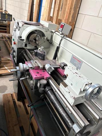 Draaibank D320x920 beschikbaar voor biedingen
