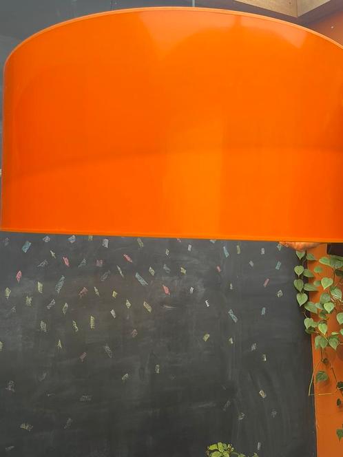 Lampenkap oranje 75cm, Huis en Inrichting, Lampen | Lampenkappen, Zo goed als nieuw, 25 tot 50 cm, Rond, Ophalen
