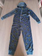 Onesie met smaliys op Someone 134, Kinderen en Baby's, Kinderkleding | Maat 134, Nacht- of Onderkleding, Jongen of Meisje, Ophalen of Verzenden