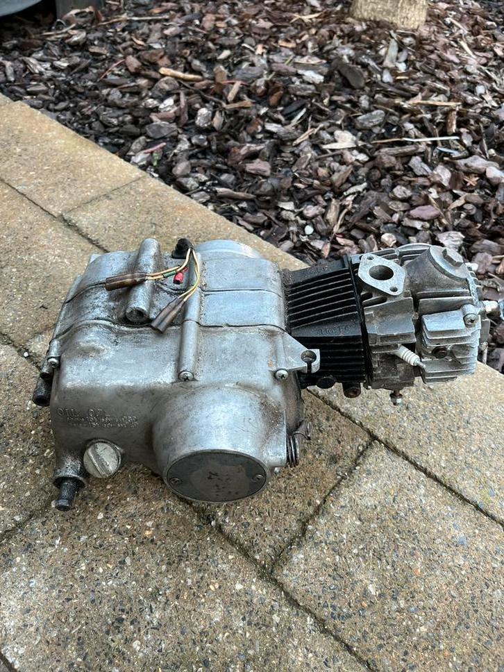 Honda SS 50 ZE motorblok, Vélos & Vélomoteurs, Pièces de cyclomoteur | Oldtimers & Ancêtres, Utilisé, Autres marques, Bloc, Enlèvement