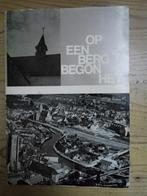 Heemkunde Oudenaarde - Op een berg begon het - 1969, Boeken, Ophalen of Verzenden, Gelezen