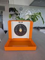 Retro oranje weegschaal van STUBBE, Ophalen, Huis en Inrichting