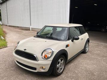 Mini Cooper 1.4i 2009 100.xxx km manuel - démarreurs  disponible aux enchères