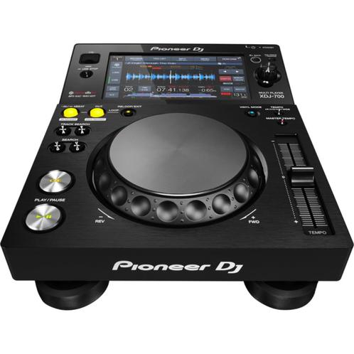 2x Pioneer XDJ-700 + Decksaver (XDJ 700 XDJ700), Muziek en Instrumenten, Dj-sets en Draaitafels, Zo goed als nieuw, Dj-set, Pioneer