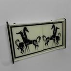 Wandkastje met schuifdeuren met paarden afbeelding, jaren 50, Enlèvement ou Envoi