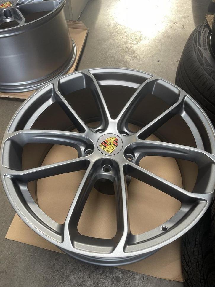 22 “ Porsche Cayenne S 9Y E-Hybrid E3 Turbo GTS Coupe velgen, Auto-onderdelen, Banden en Velgen, Banden en Velgen, Personenwagen