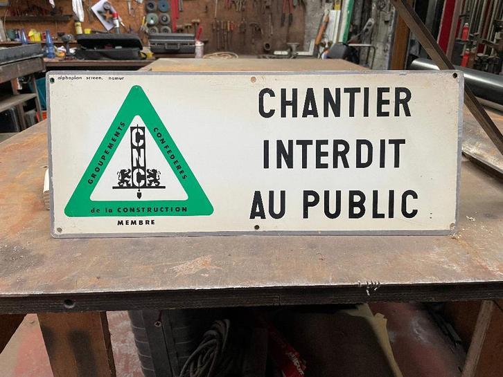 Plaque décorative "Chantier interdit au public", Collections, Marques & Objets publicitaires, Comme neuf, Panneau publicitaire