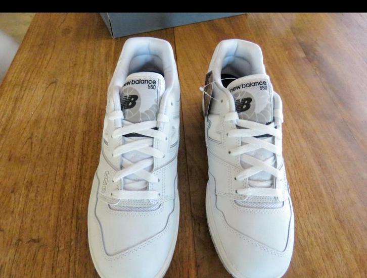 New Balance 550 taille 11/45 New, Vêtements | Hommes, Chaussures, Neuf, Baskets, Enlèvement ou Envoi