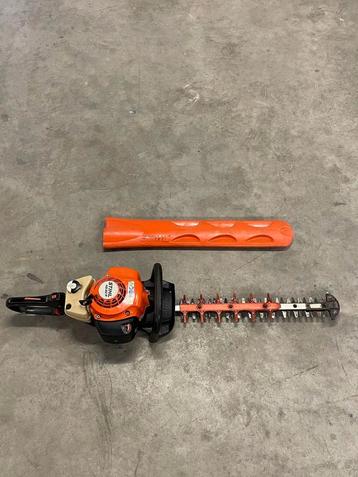 Taille -haies stihl HS 82 R, Enlèvement, Comme neuf