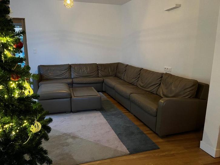 Volledige leren zithoek met assorti salontafel en poef, Huis en Inrichting, Zetels | Complete zithoeken, Gebruikt, Leer, Ophalen