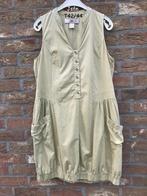 Lichte kaki jurk van Jsfn T42-44, Kleding | Dames, Jurken, Ophalen of Verzenden, Gedragen, Maat 42/44 (L)
