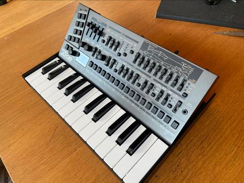 Synthe Roland JD 08 avec clavier k-25 m, Muziek en Instrumenten, Synthesizers, Zo goed als nieuw, Roland, Ophalen