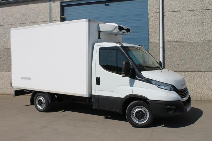Iveco Daily 3.0l*koelwagen*Automaat*Airco*Cruise contol*, Auto's, Bestelwagens en Lichte vracht, Bedrijf, Te koop, Airbags, Airconditioning