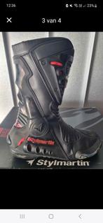 Motorschoenen, Motoren, Ophalen