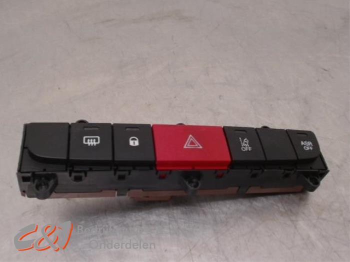Paniekverlichtings Schakelaar van een Peugeot Boxer, Auto-onderdelen, Dashboard en Schakelaars, Peugeot, Gebruikt, 3 maanden garantie