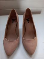 Beige pumps., Vêtements | Femmes, Chaussures, Enlèvement, Comme neuf, Beige, Escarpins