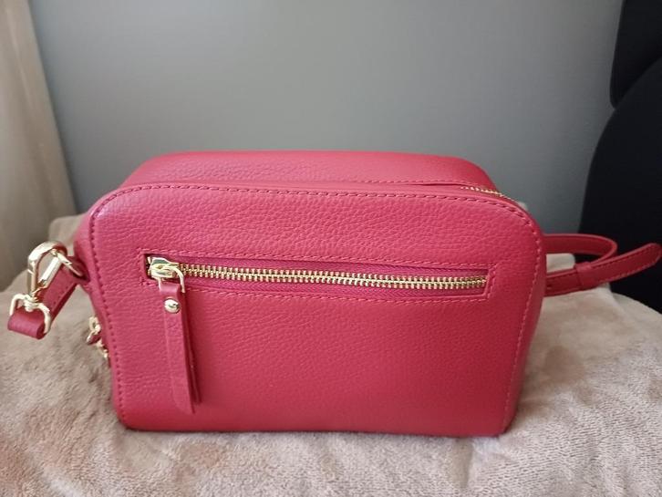 Hand(schoudertas) Crinkles, Handtassen en Accessoires, Tassen | Schoudertassen, Nieuw, Overige merken, Rood, Ophalen