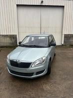 Skoda Fabia 1.2 essence Bj 2012 (EURO 5) 115000 km HOMOLOGUÉ, Autos, Euro 5, Achat, 4 portes, Entreprise