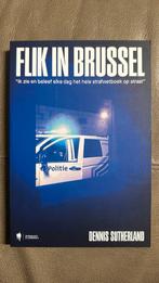 Dennis Sutherland - Flik in Brussel, Comme neuf, Dennis Sutherland, Enlèvement ou Envoi