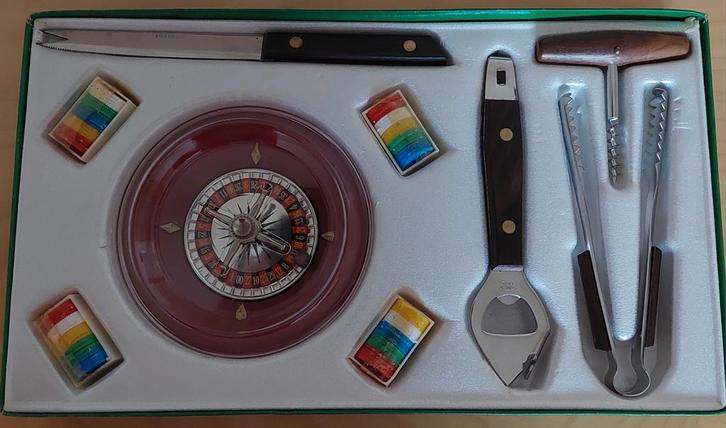 Bar set en roulette spel, Huis en Inrichting, Keuken | Bestek, Zo goed als nieuw, Ophalen of Verzenden