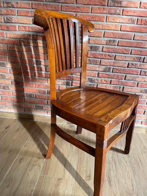 Koloniale stoel (model New Ivy), Huis en Inrichting, Stoelen, Zo goed als nieuw, Eén, Hout, Bruin, Ophalen