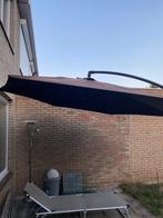 Parasol met tegels in goede staat, Tuin en Terras, Ophalen, Gebruikt, Zweefparasol, 3 tot 4 meter
