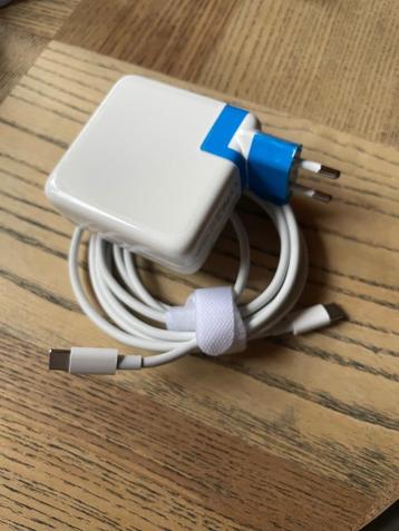 USB-C 96W Power Adapter, Envoi, Neuf