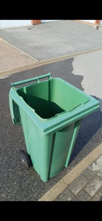 Rolcontainer   95 cm hoog . Diameter 50 op 50 cm . beschikbaar voor biedingen