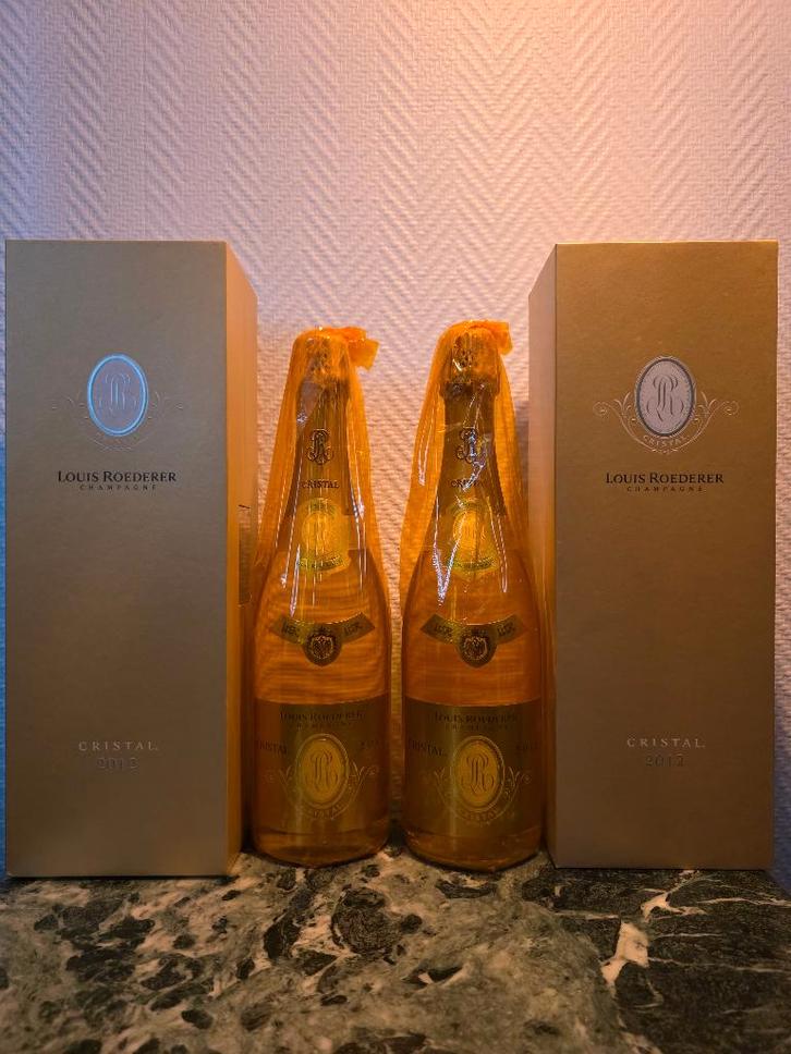 2x Champagne Cristal Roederer 2012 - Coffret Luxe, Collections, Vins, Comme neuf, Champagne, France, Pleine, Envoi