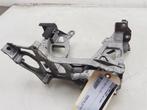 KOPLAMP HOUDER LINKS Mercedes-Benz C (W205) (|A2056221600|), Gebruikt, Mercedes-Benz
