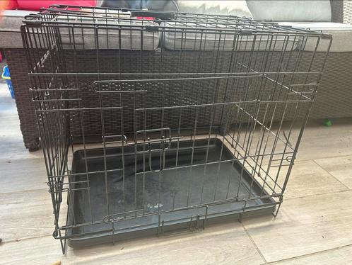 Zwarte metalen hondenbench, Dieren en Toebehoren, Hondenhokken, Zo goed als nieuw, Ophalen