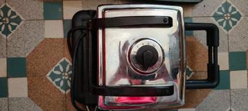 Nova croque monsieur machine, Enlèvement ou Envoi, Plaques amovibles, Comme neuf