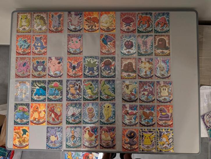 Pokémon Topps TV Kaarten 120x – incl. Shiny & Foil, Hobby en Vrije tijd, Verzamelkaartspellen | Pokémon, Zo goed als nieuw, Foil