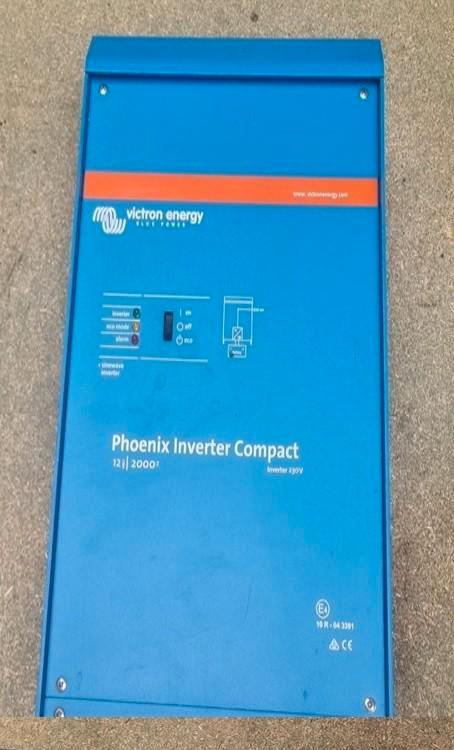 Victron Phoenix C 12/2000 Omvormer opruiming NU €299 *OP=OP*, Caravanes & Camping, Camping-car Accessoires, Comme neuf, Enlèvement ou Envoi