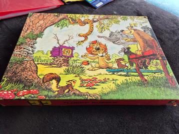 Puzzel loekie de leeuw beschikbaar voor biedingen