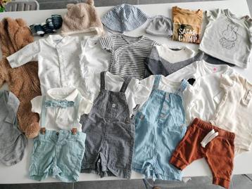 Groot pakket kleding voor baby jongen te koop nieuwstaat. 
