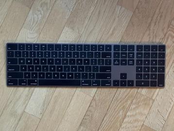 Clavier Apple QWERTY Magic Keyboard (SANS Touch ID)