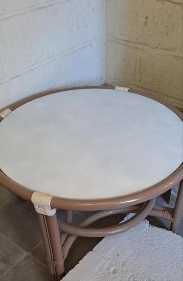 Table de salon 76cm sur 46cm à emporter ️️️à saisir ️️️️️️🔥 beschikbaar voor biedingen