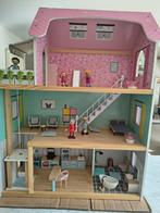 Groot poppenhuis met lift in zeer goede staat, Ophalen, Zo goed als nieuw, Poppenhuis