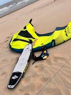 NAISH Pivot 2025 8m & 10m, Watersport en Boten, Kitesurfen, Geen board, Ophalen, Kite