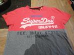 t-shirt rood/grijs merk superdry – maat s rood zoals op laat, Kleding | Heren, T-shirts, SuperDry, Ophalen of Verzenden, Gedragen