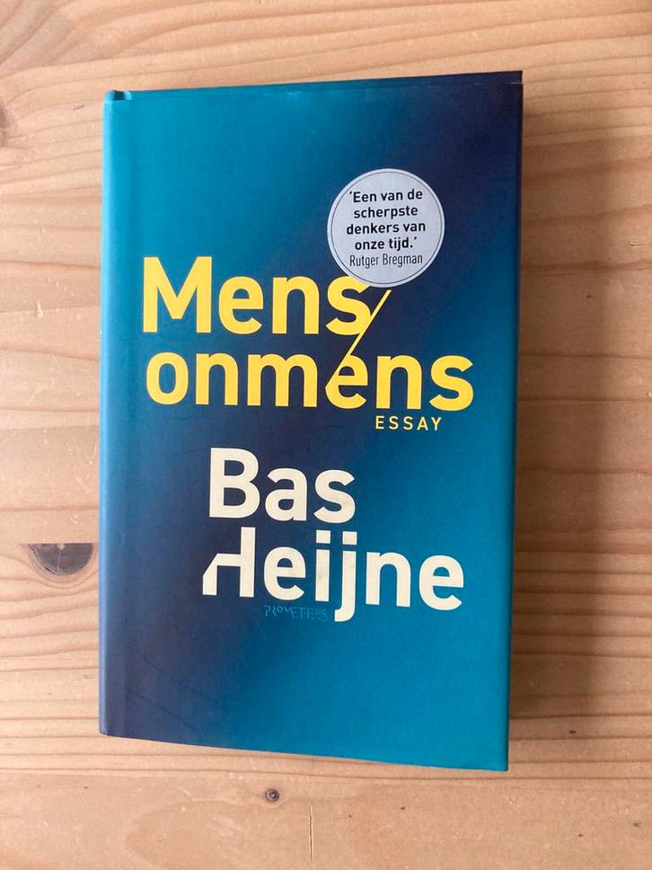 Bas Heijne - Mens/onmens, Boeken, Overige Boeken, Zo goed als nieuw, Ophalen of Verzenden