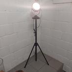 Strande lamp, Enlèvement