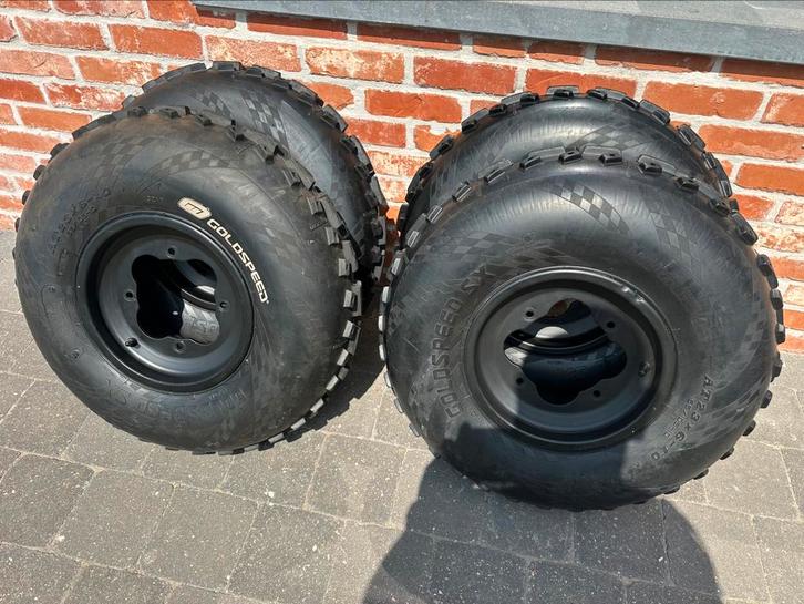 2 setten Goldspeed quad banden op velgen te koop., Motoren, Quads en Trikes, Ophalen of Verzenden