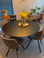 Ronde zwarte tafel + 4 stoelen, Huis en Inrichting, Ophalen, Zo goed als nieuw, Rond