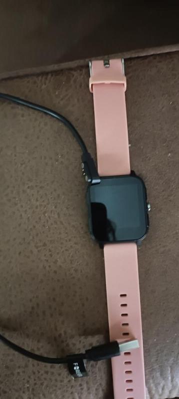Smartwatch roze zwart kinderen  beschikbaar voor biedingen