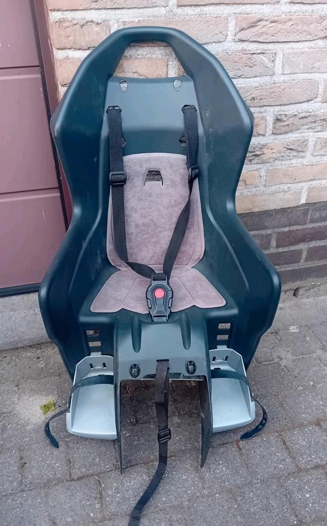 Kinderstoel Bambino, Fietsen en Brommers, Fietsaccessoires | Fietsstoeltjes, Zo goed als nieuw, Achterzitje, Voetsteuntjes, Ophalen